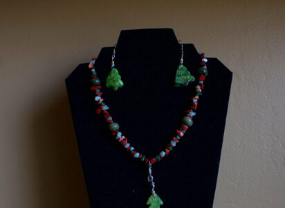 Rosie Crafts Polymer Clay Christmas Tree Earrings and Necklace Set