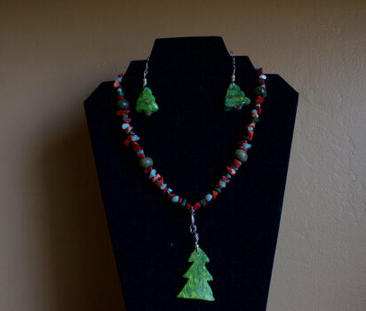 Rosie Crafts Polymer Clay Christmas Tree Earrings and Necklace Set